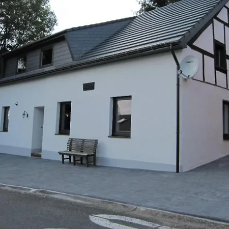 Holiday home Zur Alten Schule *